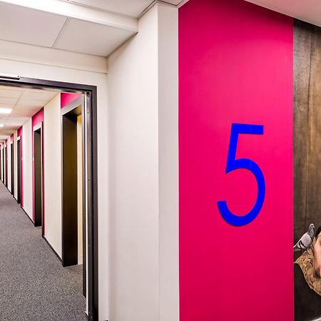 Aparthotel Easy One Premium Art à Cracovie Extérieur photo