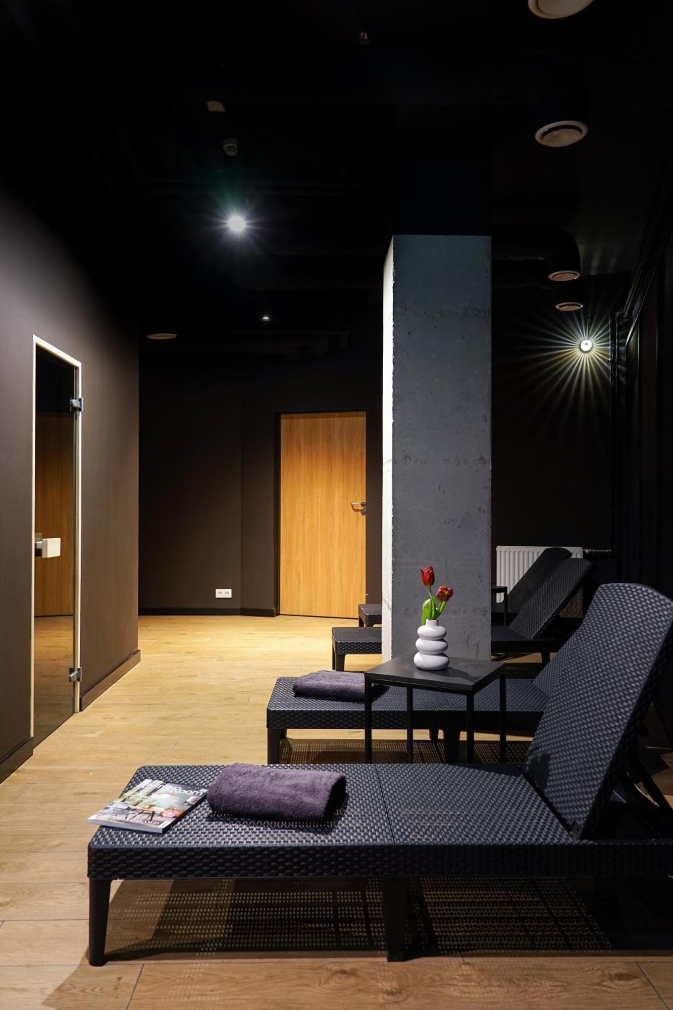 Aparthotel Easy One Premium Art à Cracovie Extérieur photo