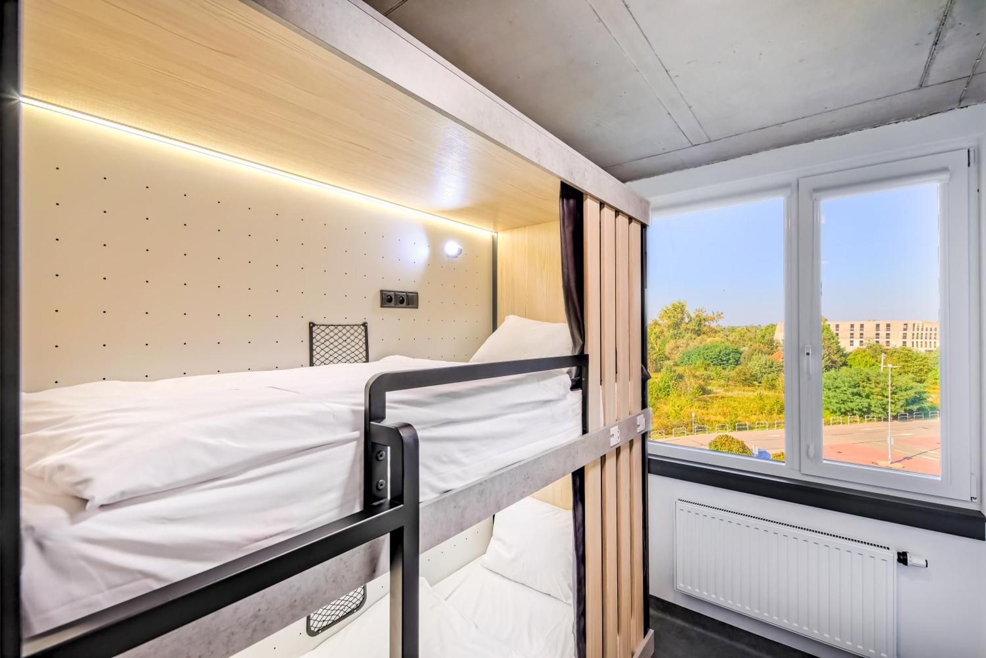 Aparthotel Easy One Premium Art à Cracovie Extérieur photo